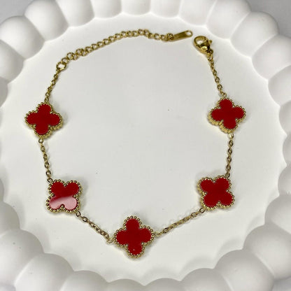 Hiç Çıkarma Yonca Bileklik Bordo