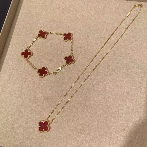 Hiç Çıkarma Yonca Bileklik Kolye Set Bordo